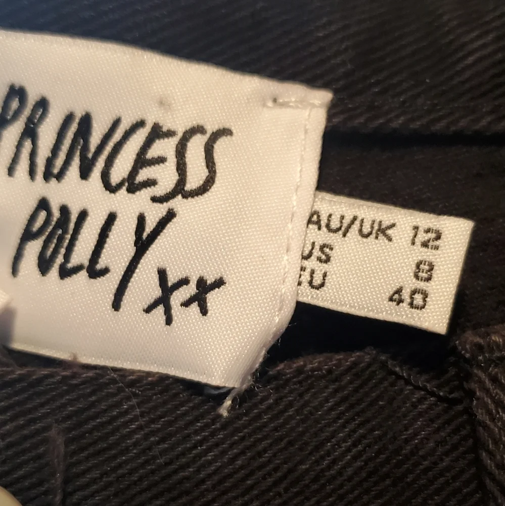 MOVING! Princess Polly Black Button Up High Rise Ankle Jeans - Picture 6 of 7